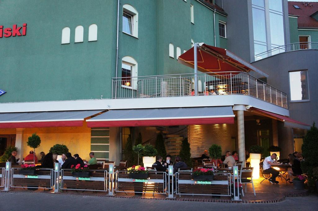 Hotel Kaliski スウビツェ エクステリア 写真