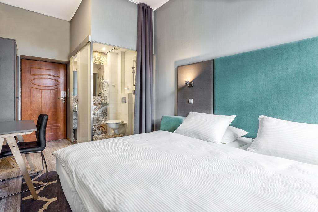 Hotel Kaliski スウビツェ エクステリア 写真